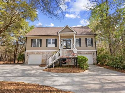 225 Red Maple Dr., Pawleys Island, SC 29585