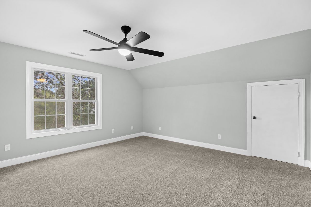 225 Red Maple Dr. Photo 25