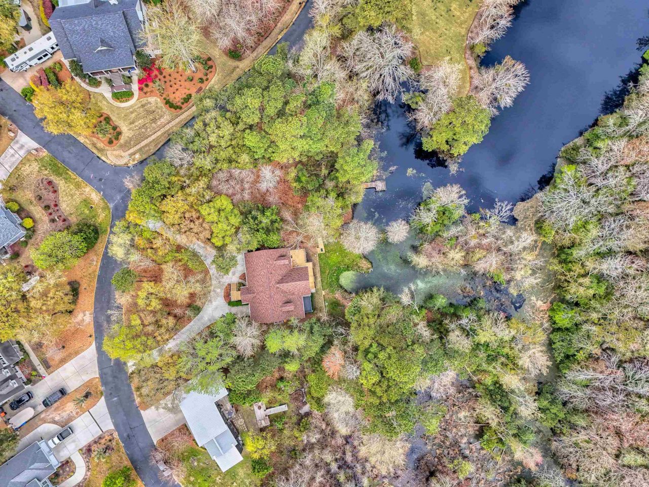 225 Red Maple Dr. Photo 39