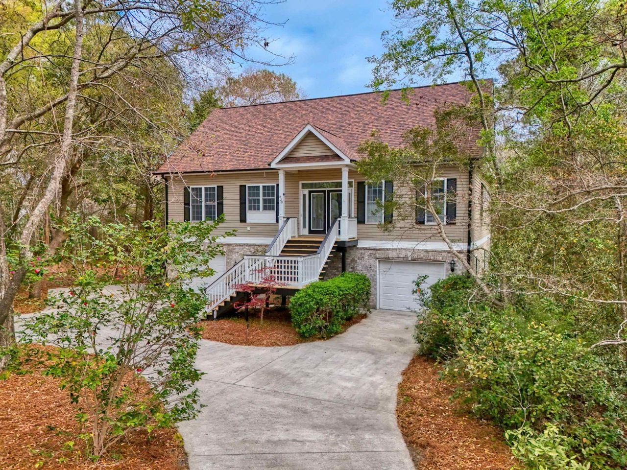 225 Red Maple Dr. Photo 44