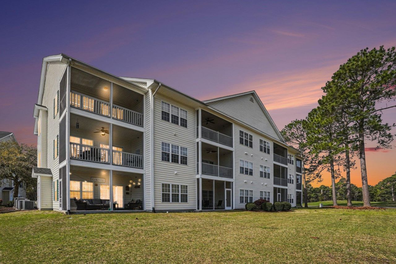 6000 Windsor Green Way  Photo 32