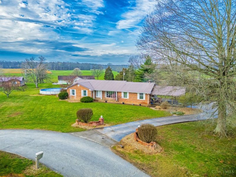 175 Paula Drive, West Union, OH 45693 Photo 2