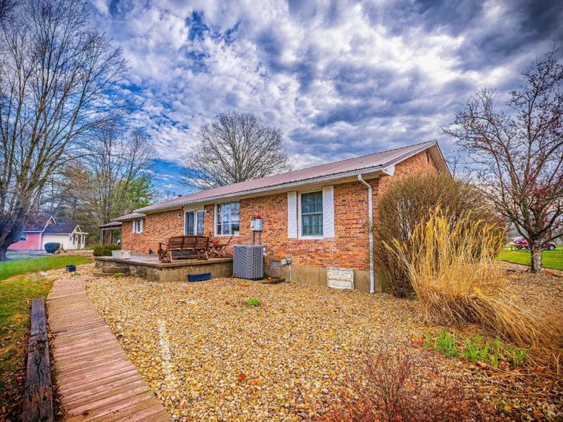 175 Paula Drive, West Union, OH 45693 Photo 7