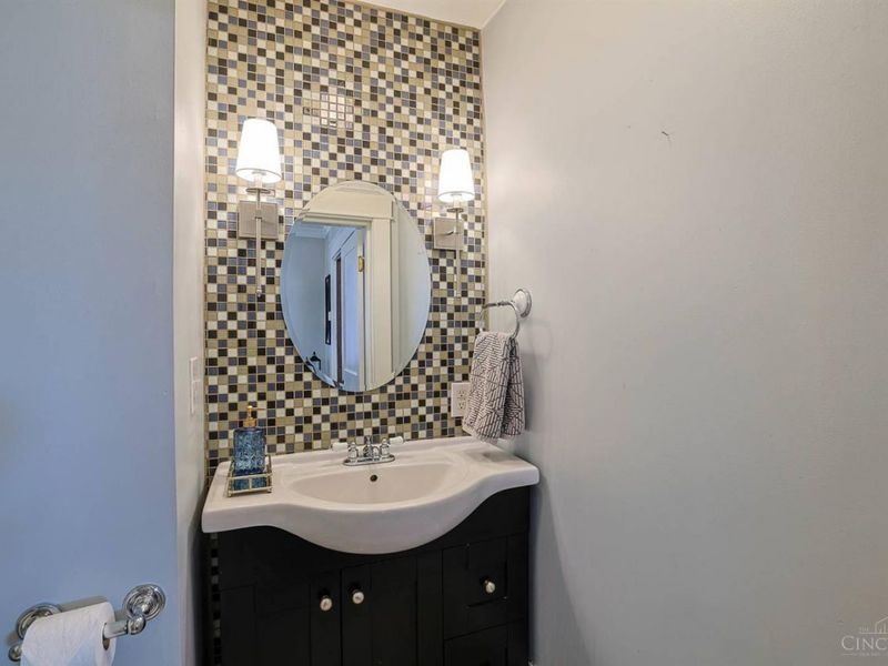 3910 Elsmere Avenue, Cincinnati, OH 45212 Photo 13