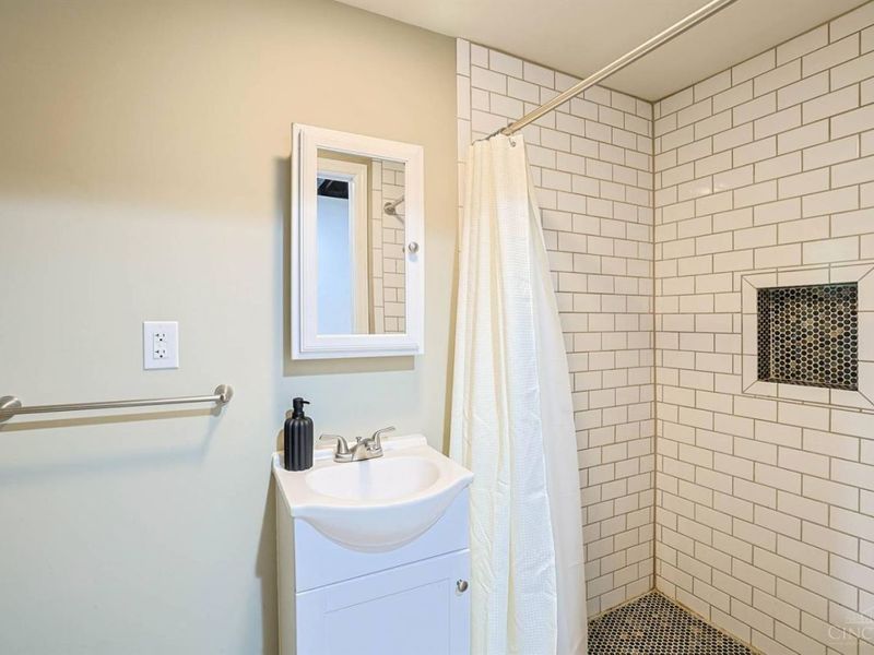 3910 Elsmere Avenue, Cincinnati, OH 45212 Photo 30