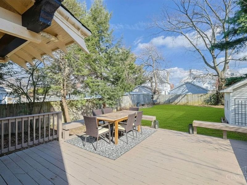 3910 Elsmere Avenue, Cincinnati, OH 45212 Photo 32