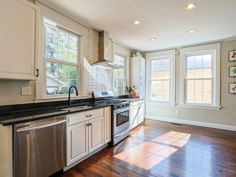 3910 Elsmere Avenue, Cincinnati, OH 45212 Photo 8