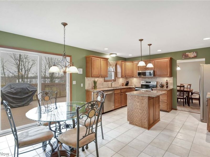 3090 Uxbridge Drive, Brunswick, OH 44212 Photo 10