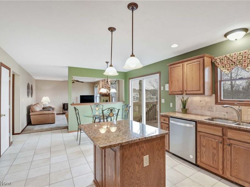 3090 Uxbridge Drive, Brunswick, OH 44212 Photo 7