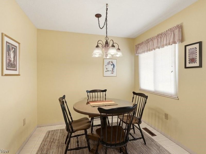 19281 Idlewood Trail, Unit 14-1, Strongsville, OH 44149 Photo 10