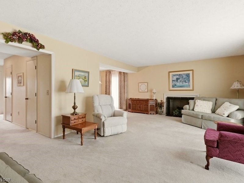 19281 Idlewood Trail, Unit 14-1, Strongsville, OH 44149 Photo 16