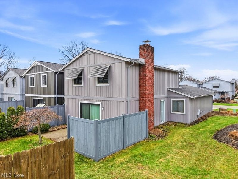 19281 Idlewood Trail, Unit 14-1, Strongsville, OH 44149 Photo 32