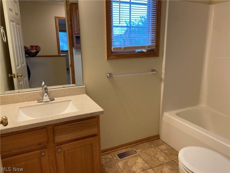 1420 Reimer Road, Unit D, Wadsworth, OH 44281 Photo 14