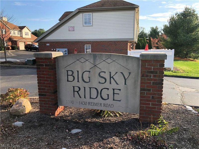 1420 Reimer Road, Unit D, Wadsworth, OH 44281 Photo 3