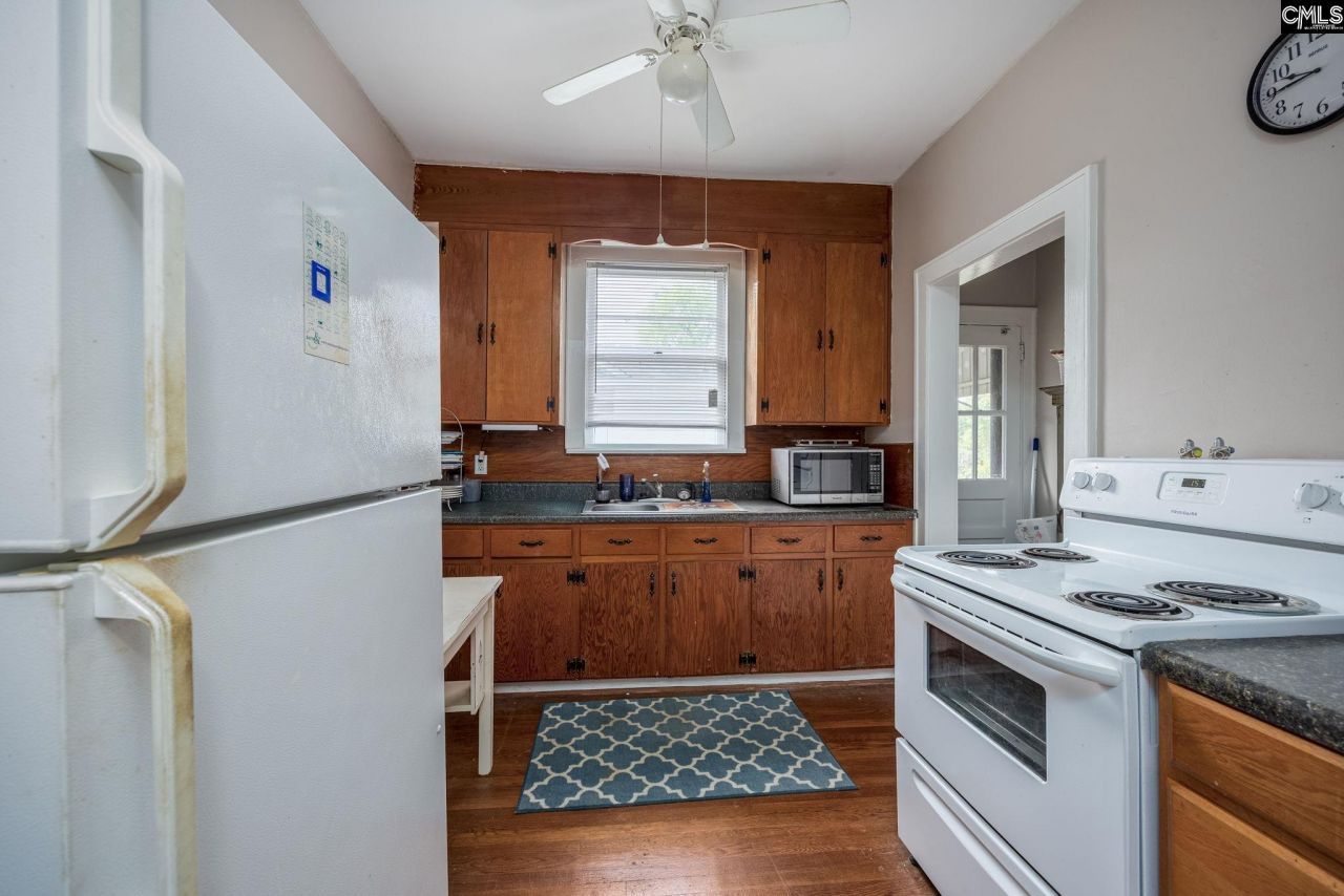 3517/3519 Wilmot Avenue Photo 31