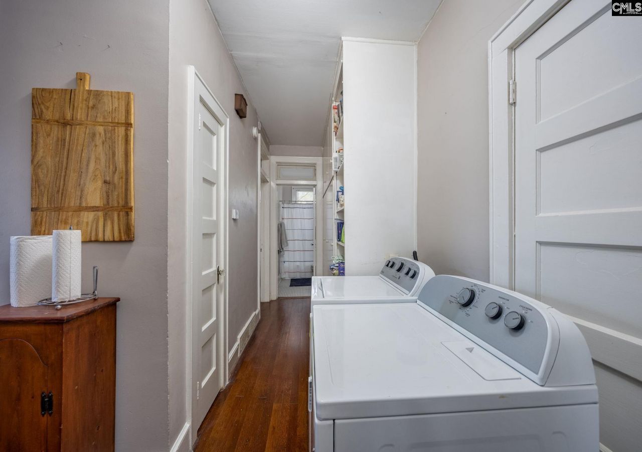 3517/3519 Wilmot Avenue Photo 32