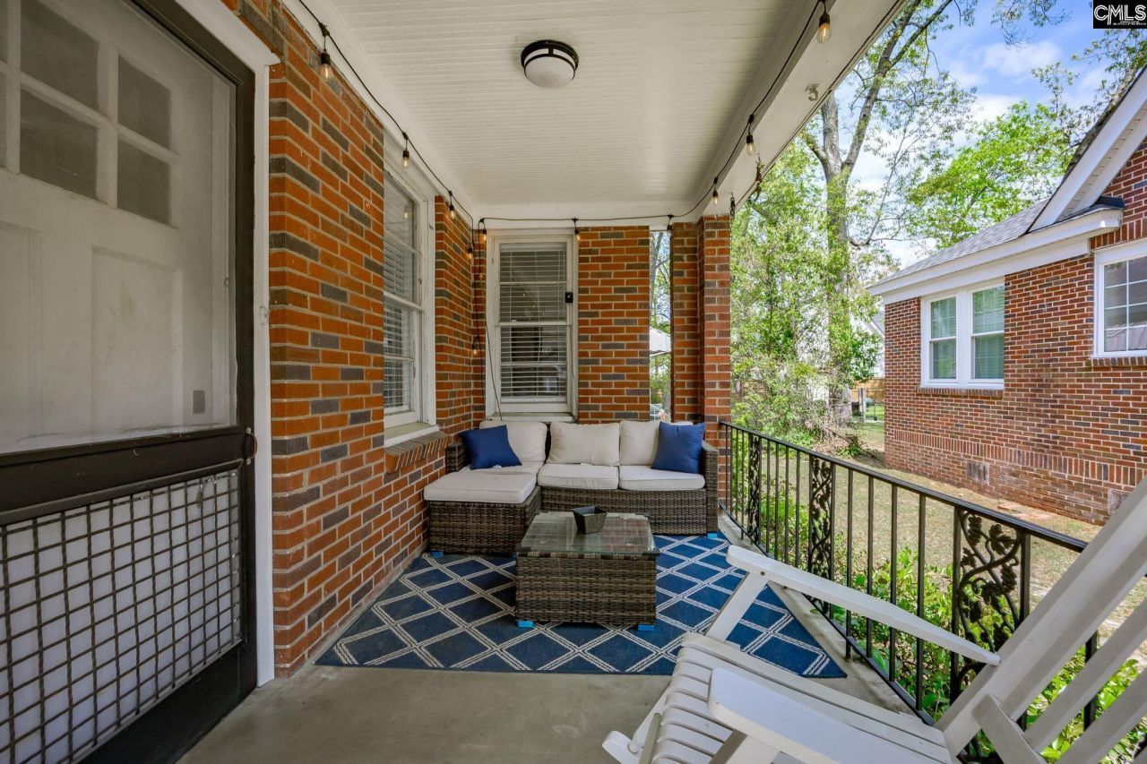 3517/3519 Wilmot Avenue Photo 4