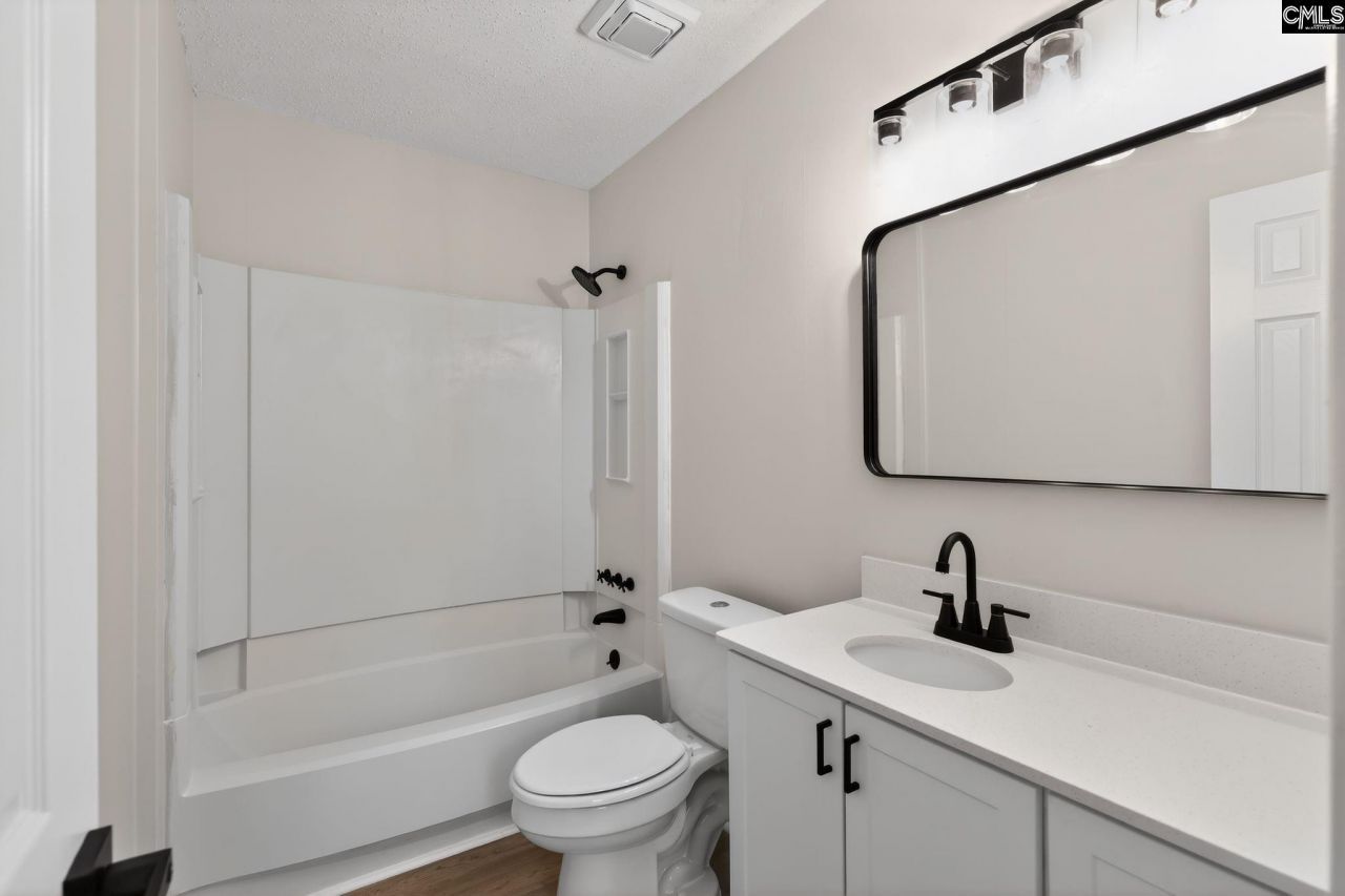 536 Kenton Drive  Photo 14