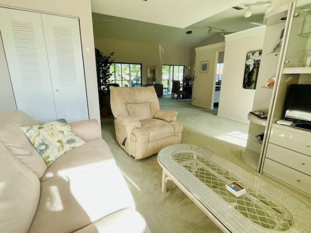 10656 Tropic Palm Avenue, Unit 202, Boynton Beach, FL 33437 Photo