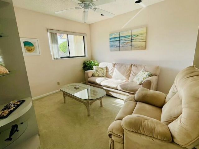 10656 Tropic Palm Avenue, Unit 202, Boynton Beach, FL 33437 Photo