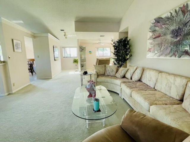 10656 Tropic Palm Avenue, Unit 202, Boynton Beach, FL 33437 Photo