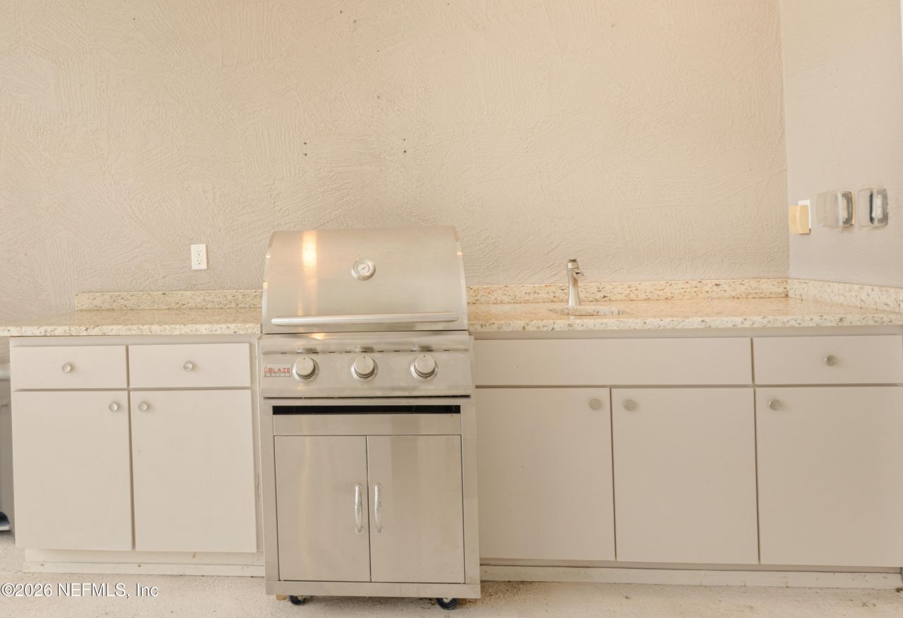 15 Old Oak Drive N, Palm Coast, FL 32137 Photo