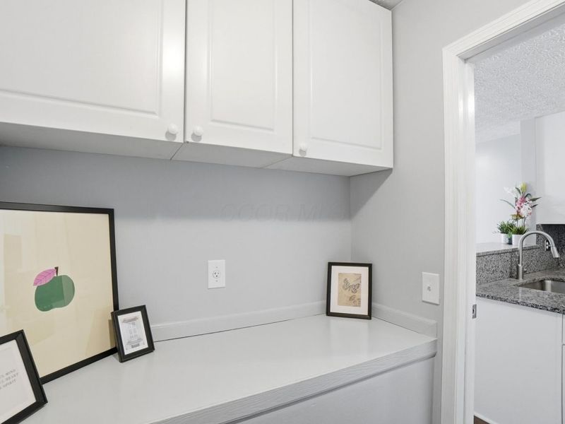 4042 Blendon Point Drive, Unit 57A, Columbus, OH 43230 Photo 17