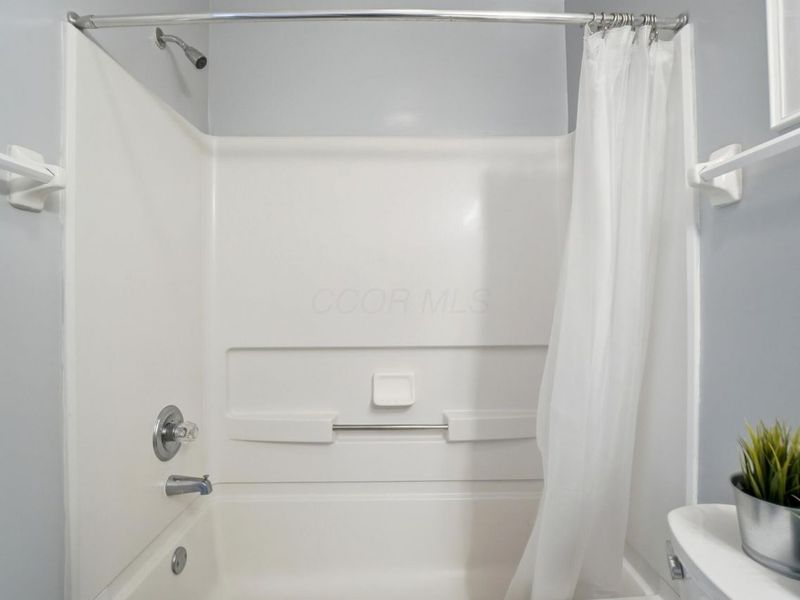 4042 Blendon Point Drive, Unit 57A, Columbus, OH 43230 Photo 21