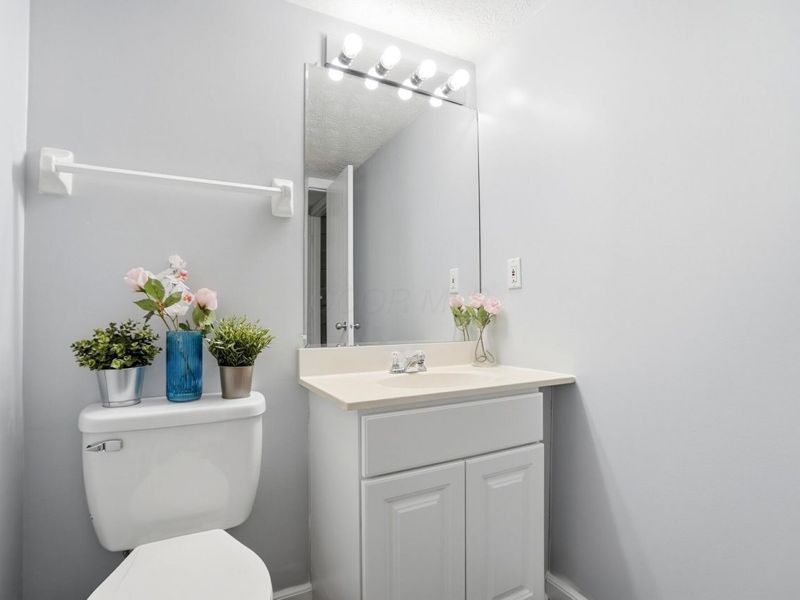 4042 Blendon Point Drive, Unit 57A, Columbus, OH 43230 Photo 35