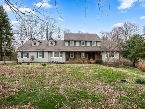 1760 Innisbrook Lane, Zanesville, OH 43701