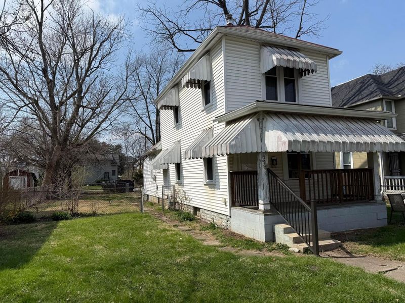 299 Whitethorne Avenue , Columbus, OH 43223 Photo 1