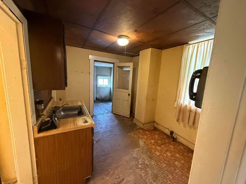 299 Whitethorne Avenue , Columbus, OH 43223 Photo 10