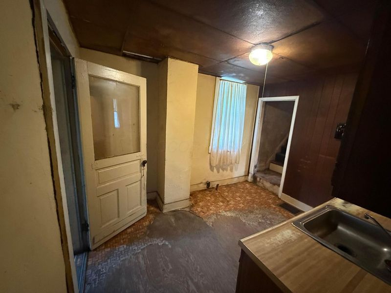 299 Whitethorne Avenue , Columbus, OH 43223 Photo 13