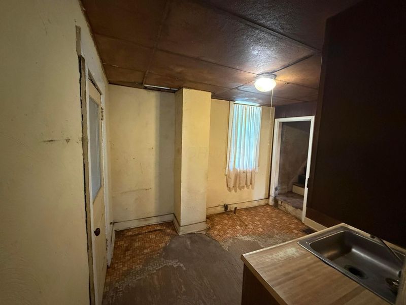 299 Whitethorne Avenue , Columbus, OH 43223 Photo 14