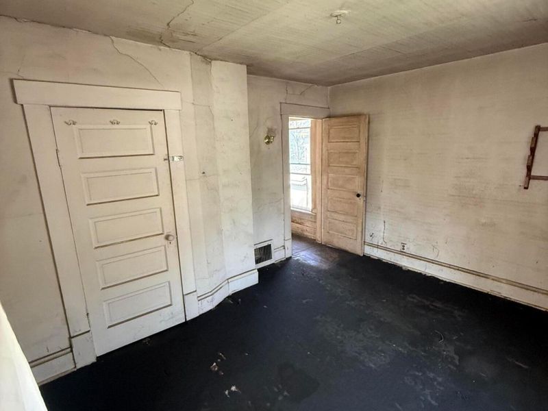 299 Whitethorne Avenue , Columbus, OH 43223 Photo 22