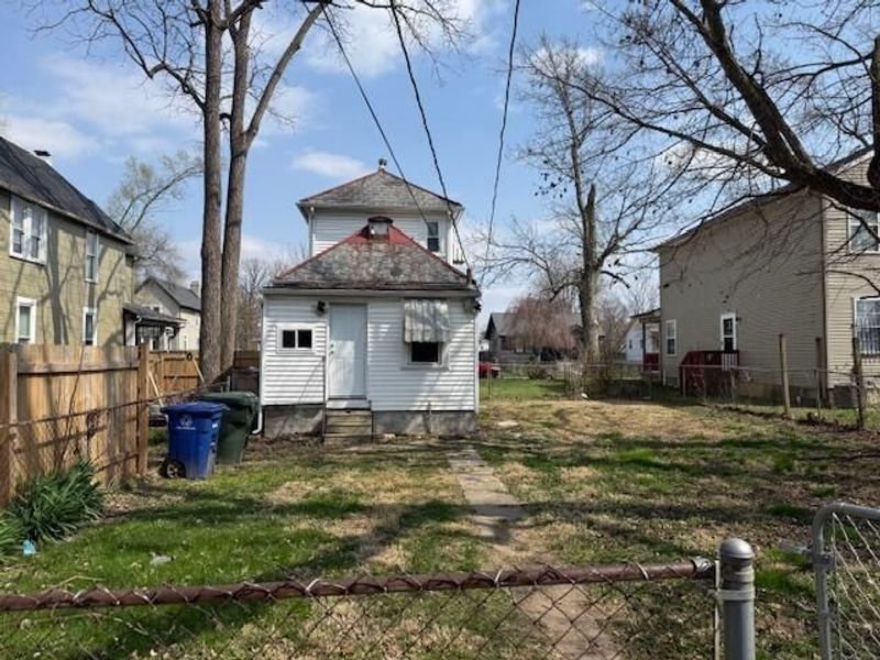 299 Whitethorne Avenue , Columbus, OH 43223 Photo 4