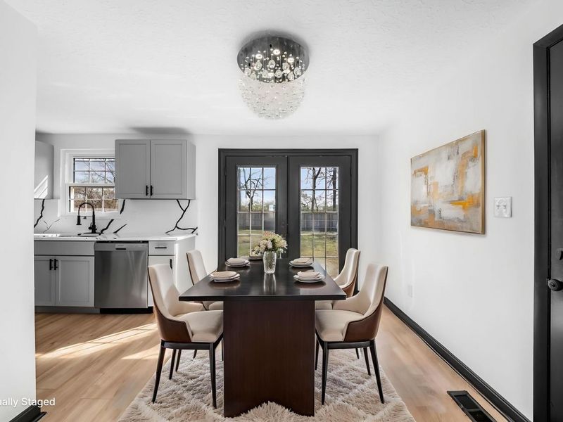 5999 Parkglen Road , Galloway, OH 43119 Photo 10