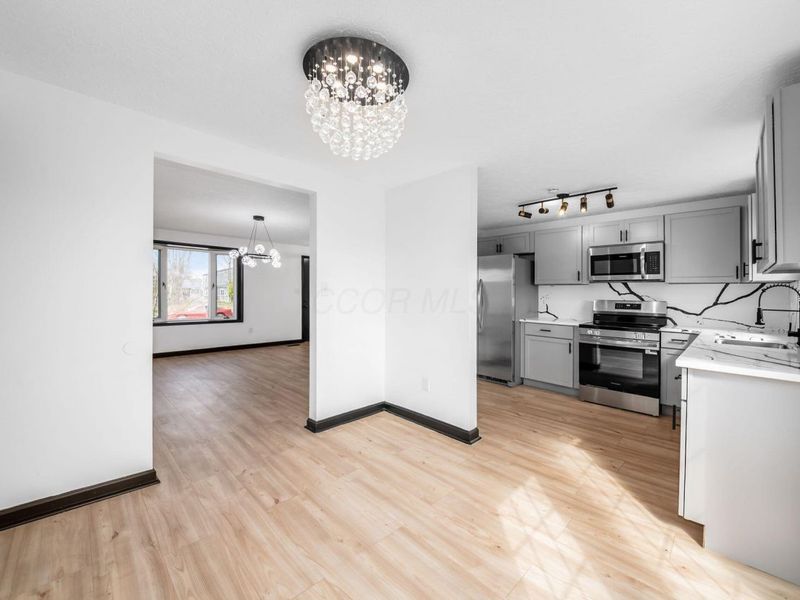 5999 Parkglen Road , Galloway, OH 43119 Photo 13