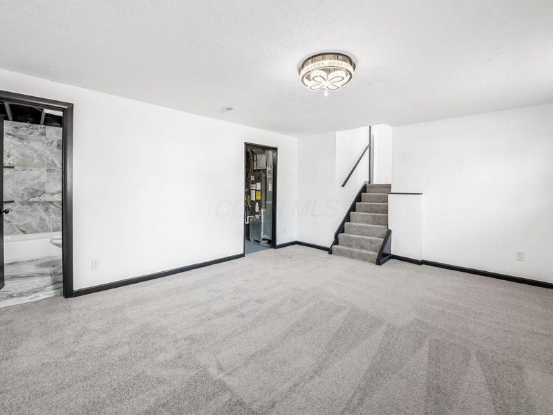 5999 Parkglen Road , Galloway, OH 43119 Photo 32