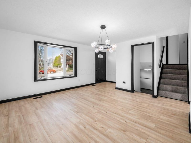 5999 Parkglen Road , Galloway, OH 43119 Photo 6