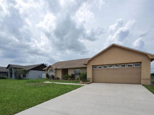 138 VALENTINO COURT , DAVENPORT, FL 33837