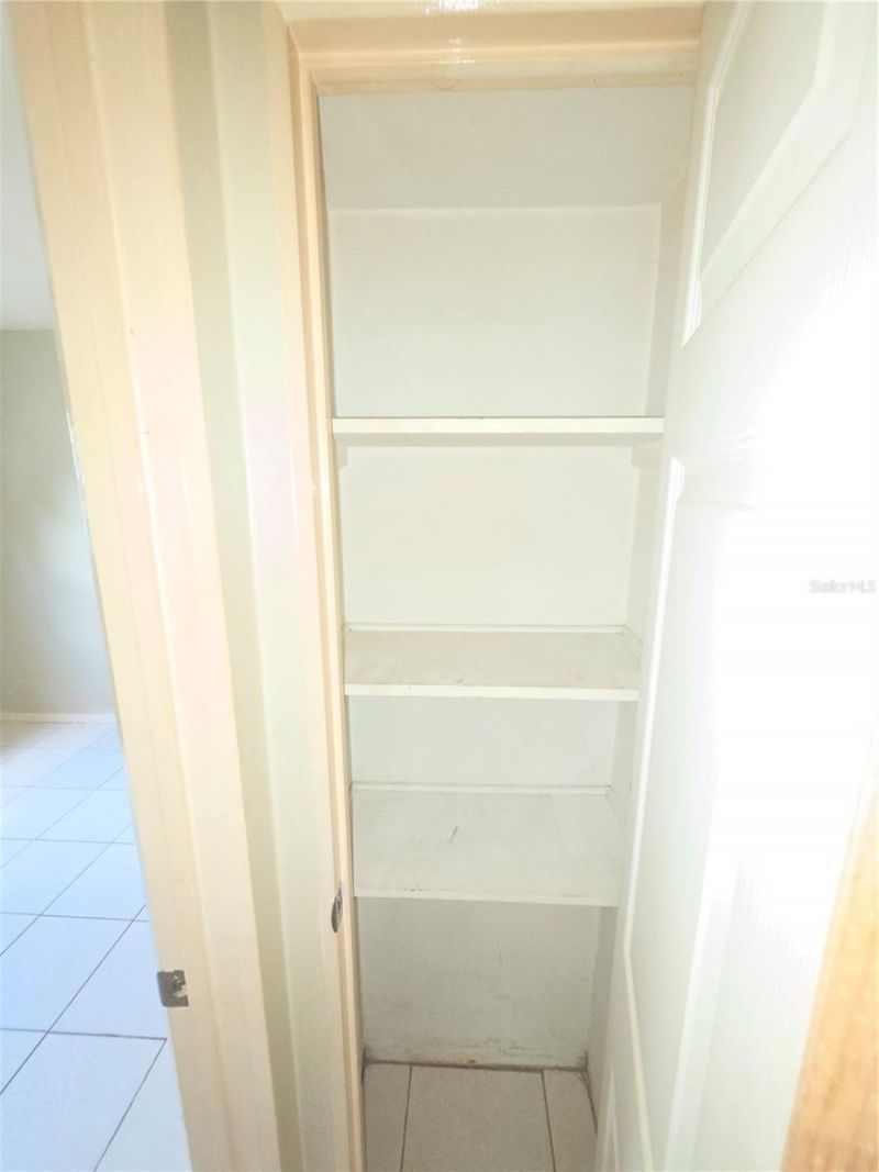 725 43rd Avenue N, Saint Petersburg, FL 33703 Photo