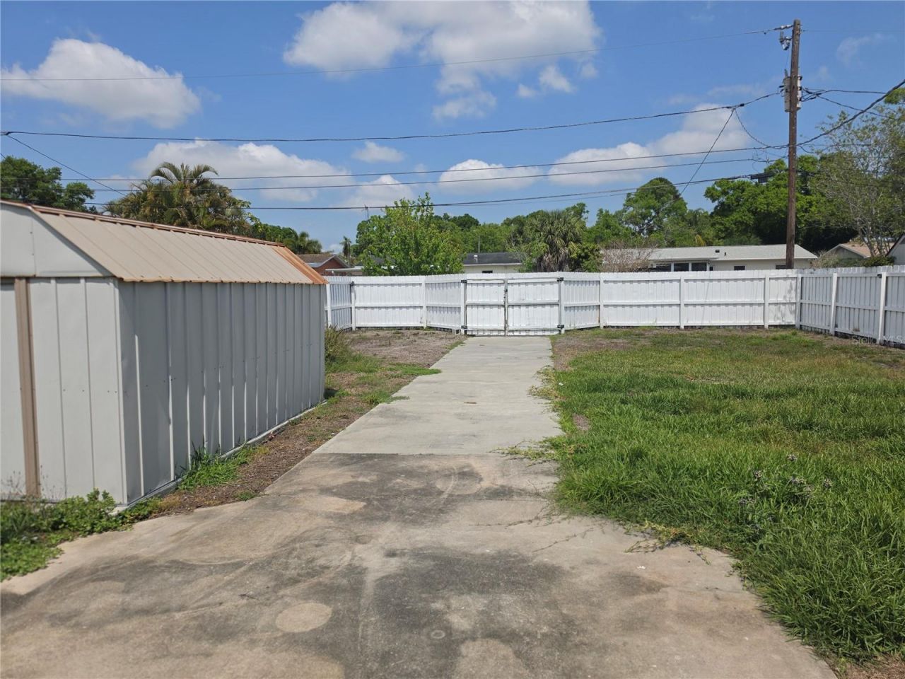 725 43rd Avenue N, Saint Petersburg, FL 33703 Photo
