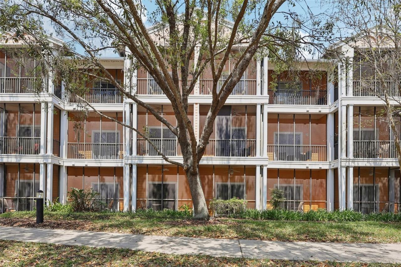 915 New Providence, Unit 303, Davenport, FL 33897 Photo