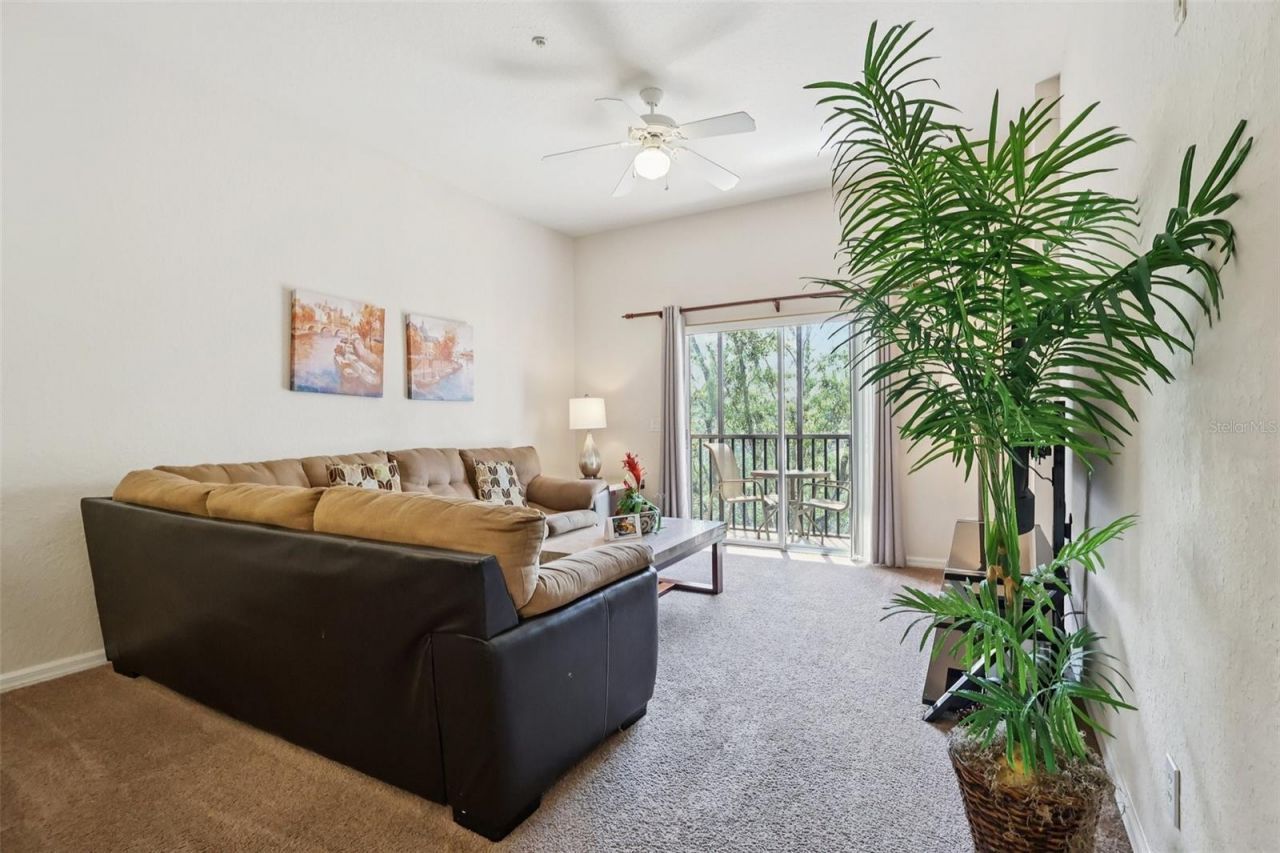 915 New Providence, Unit 303, Davenport, FL 33897 Photo