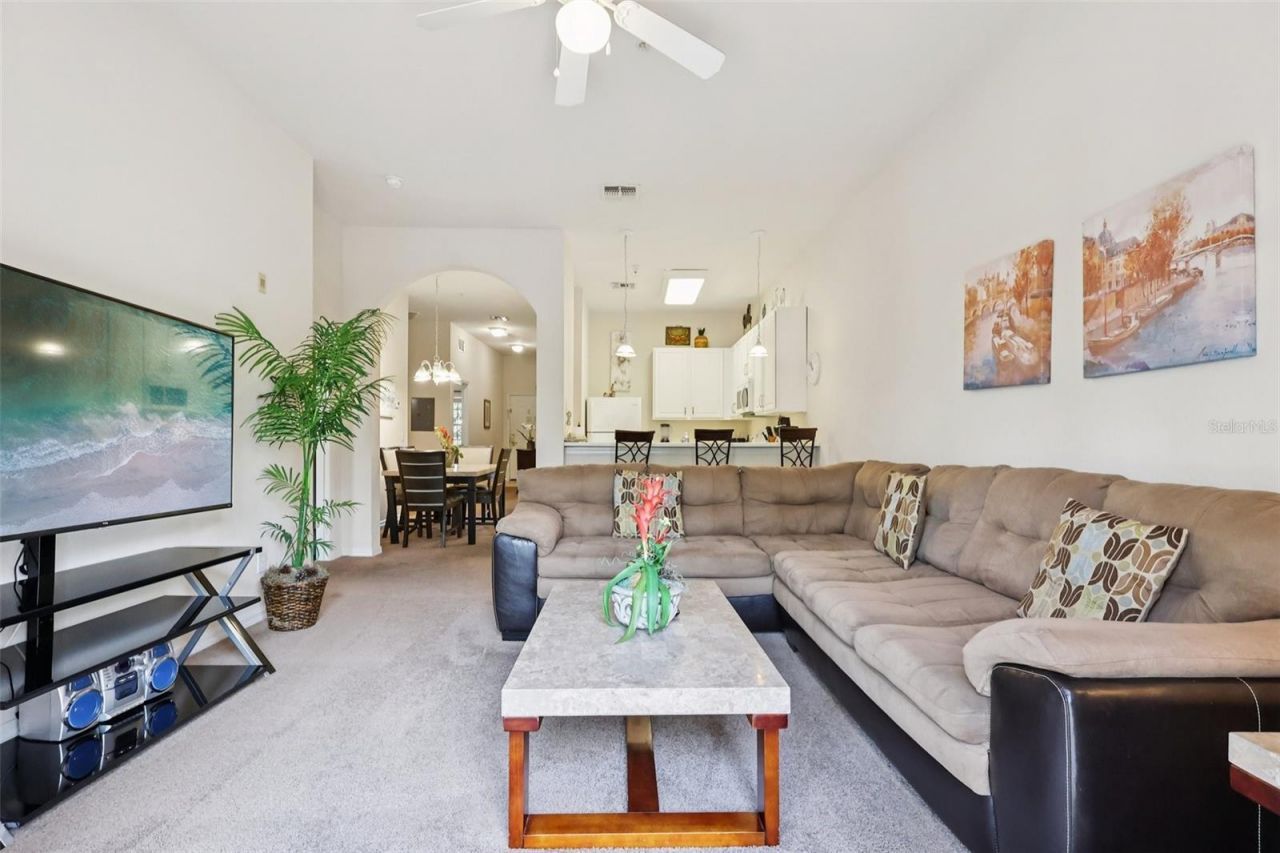 915 New Providence, Unit 303, Davenport, FL 33897 Photo