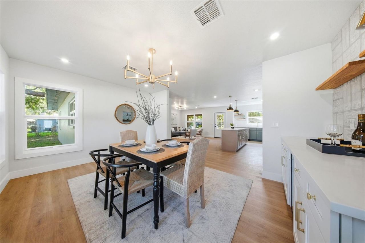 1125 77th Street N, Saint Petersburg, FL 33710 Photo