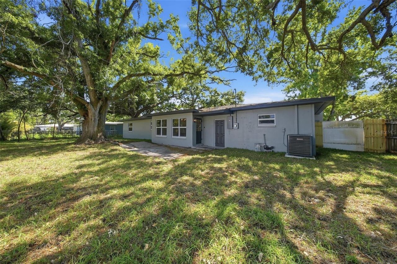 1125 77th Street N, Saint Petersburg, FL 33710 Photo