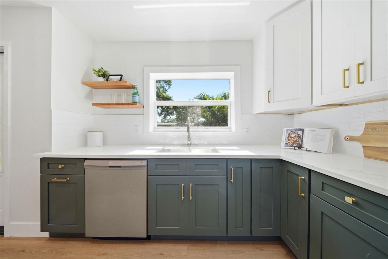 1125 77th Street N, Saint Petersburg, FL 33710 Photo