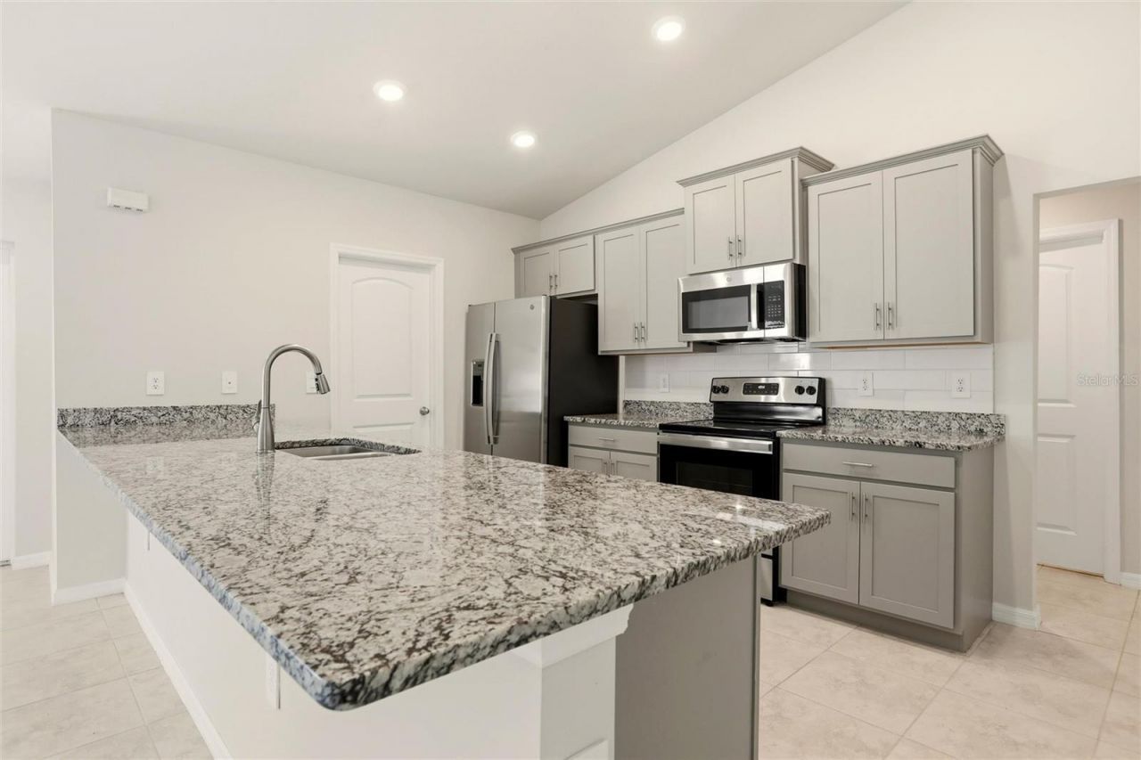 3600 NE 20th Place, Cape Coral, FL 33909 Photo
